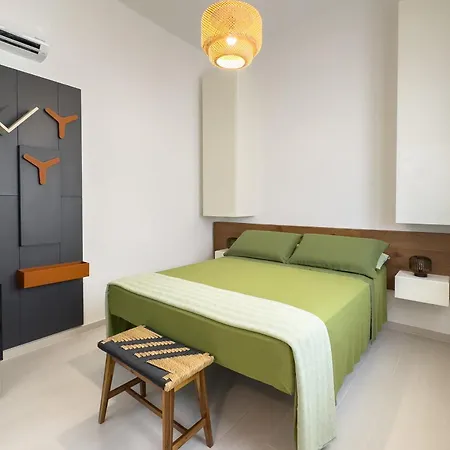 Tumy's לינה וארוחת בוקר 4*