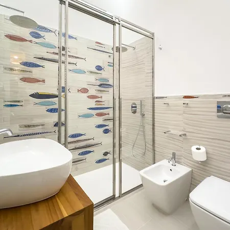 לינה וארוחת בוקר Tumy's מרצאממי